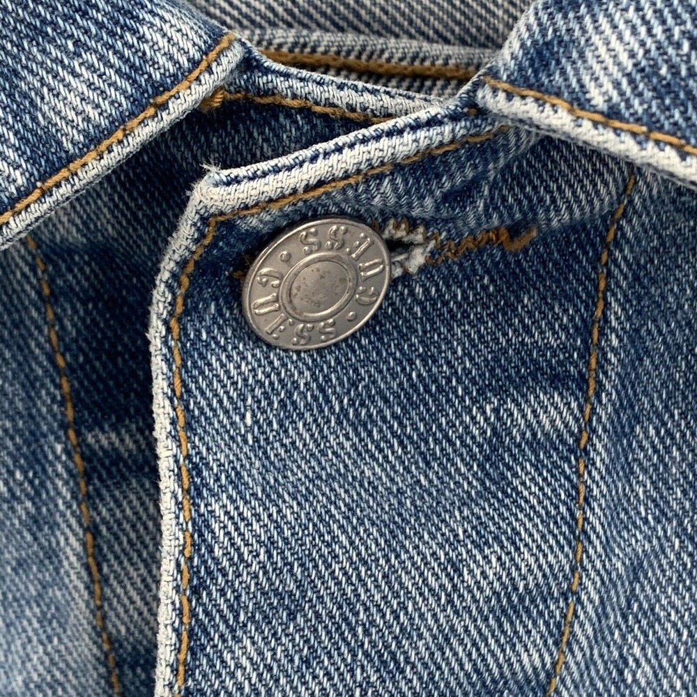 Vintage Guess Jean Jacket Cropped Denim Blue Made In USA Size Small - Picture 9 of 12